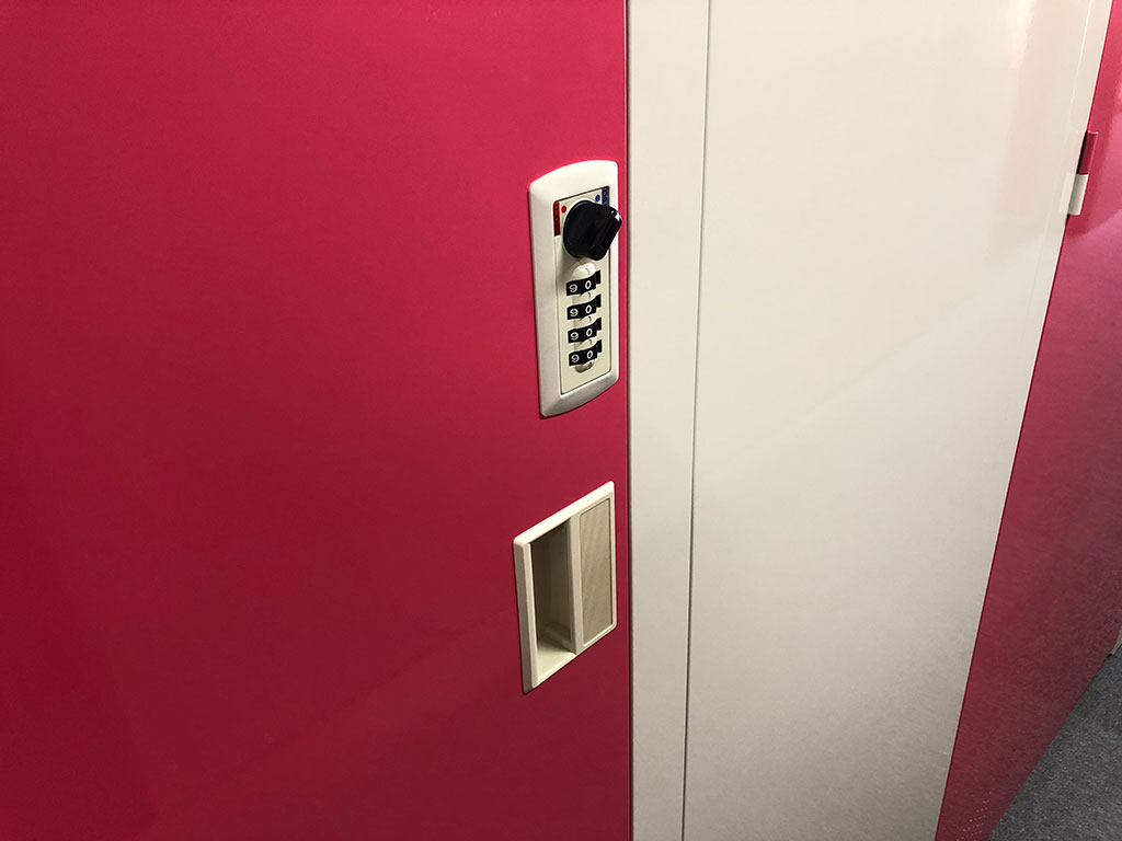 杉並区トランクルーム工事3